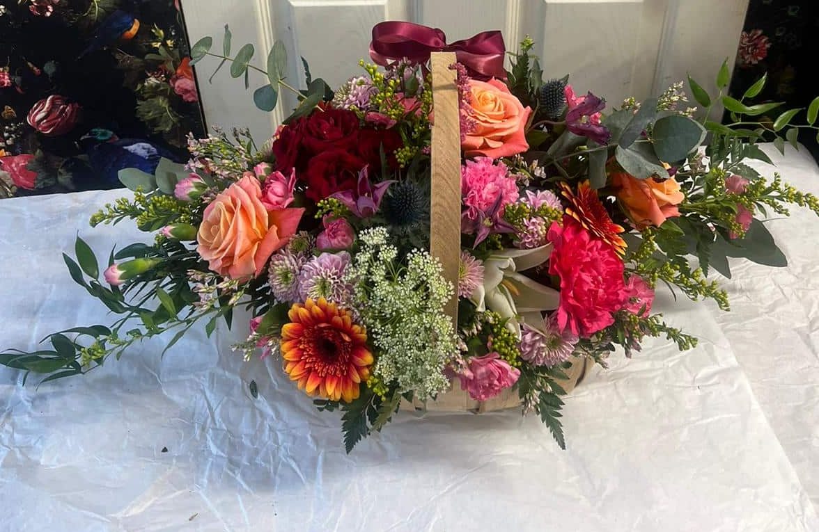 mothersdayflowerbasket